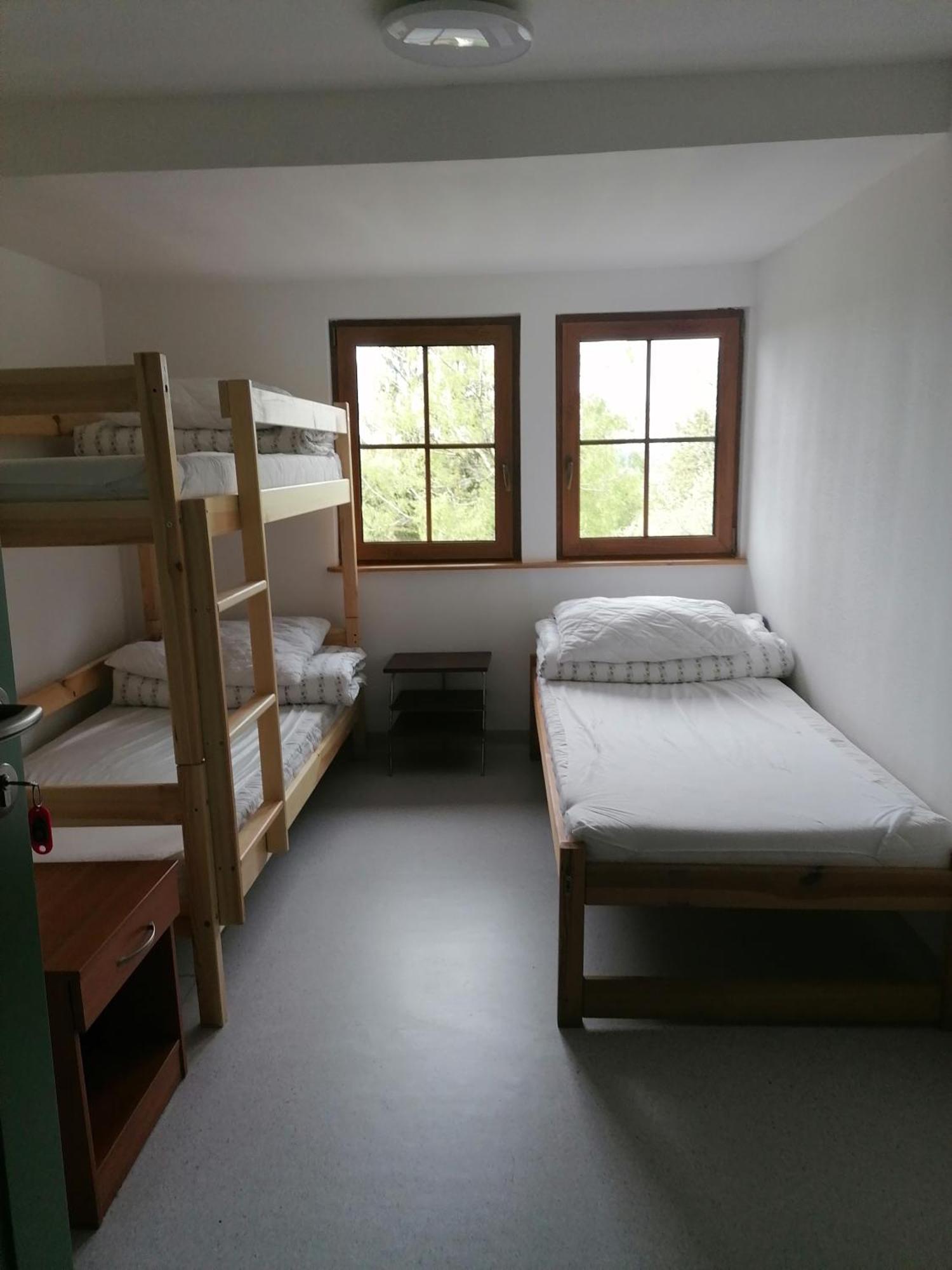 Schronisko Pttk Pod Muflonem Hostel Duszniki Zdroj Exterior photo